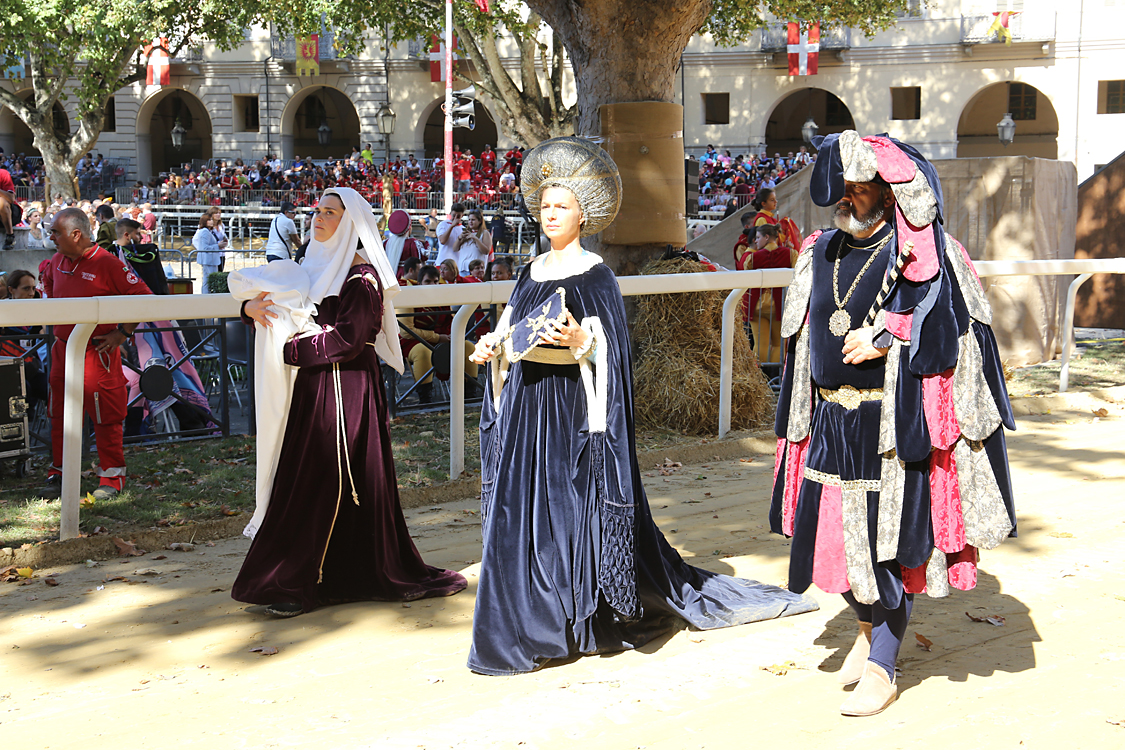 -465- CorteoStorico.jpg
